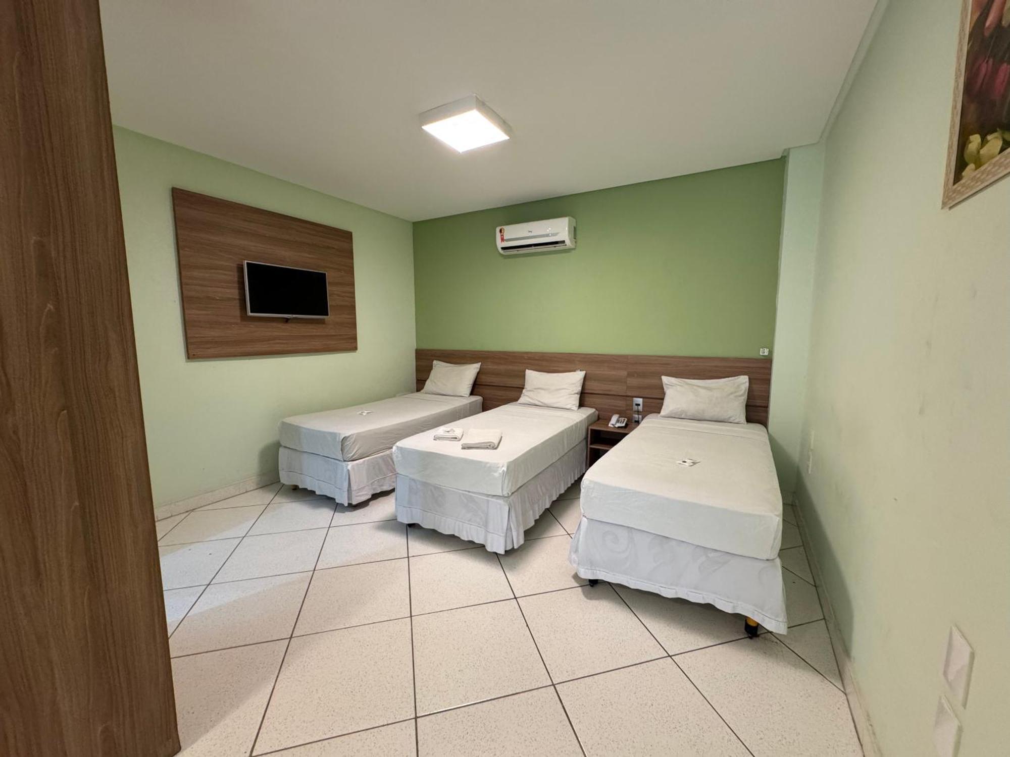 Domus Hotel Cidade Nobre อิปาทินกา ภายนอก รูปภาพ