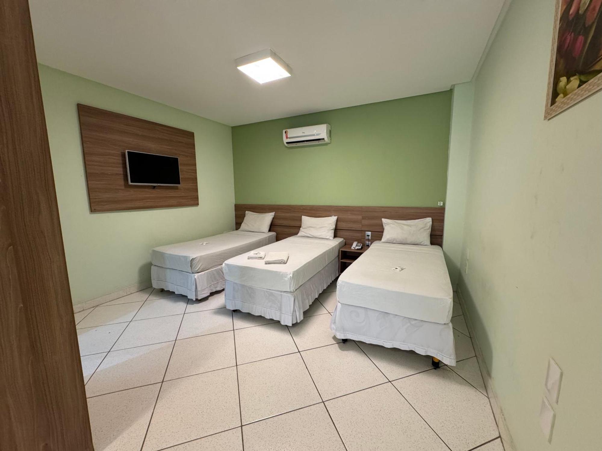 Domus Hotel Cidade Nobre อิปาทินกา ภายนอก รูปภาพ