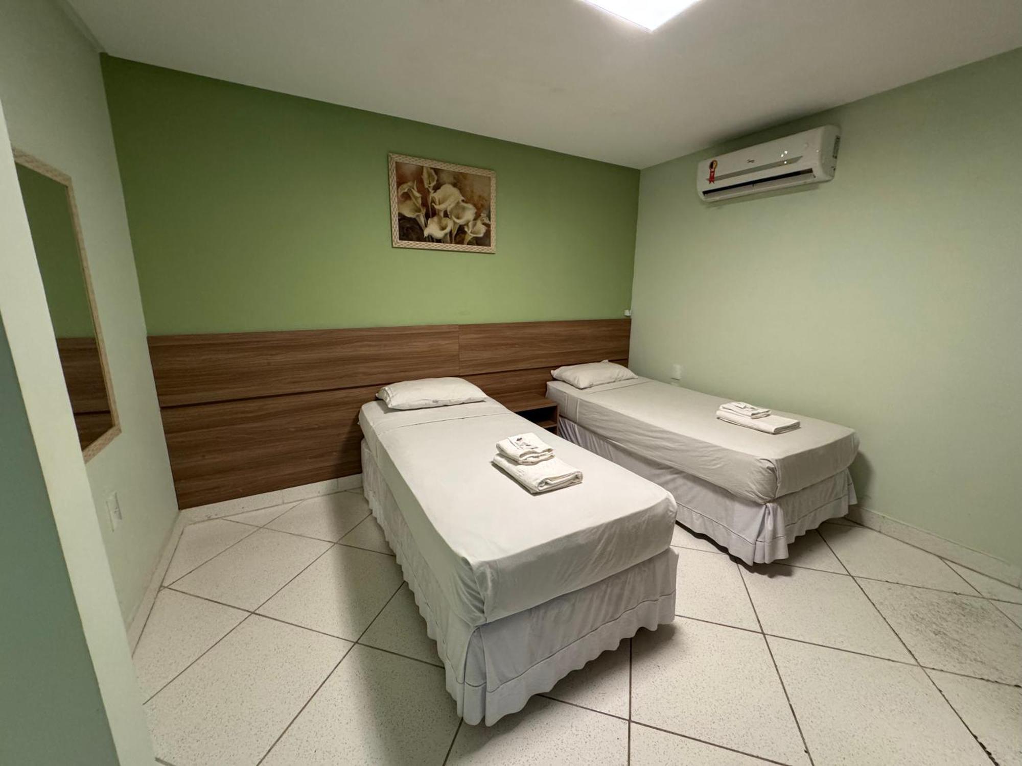 Domus Hotel Cidade Nobre อิปาทินกา ภายนอก รูปภาพ